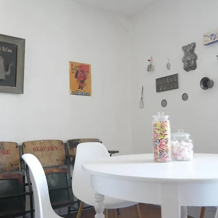Surprenantes - La Biscuiterie Apartment Exterior photo